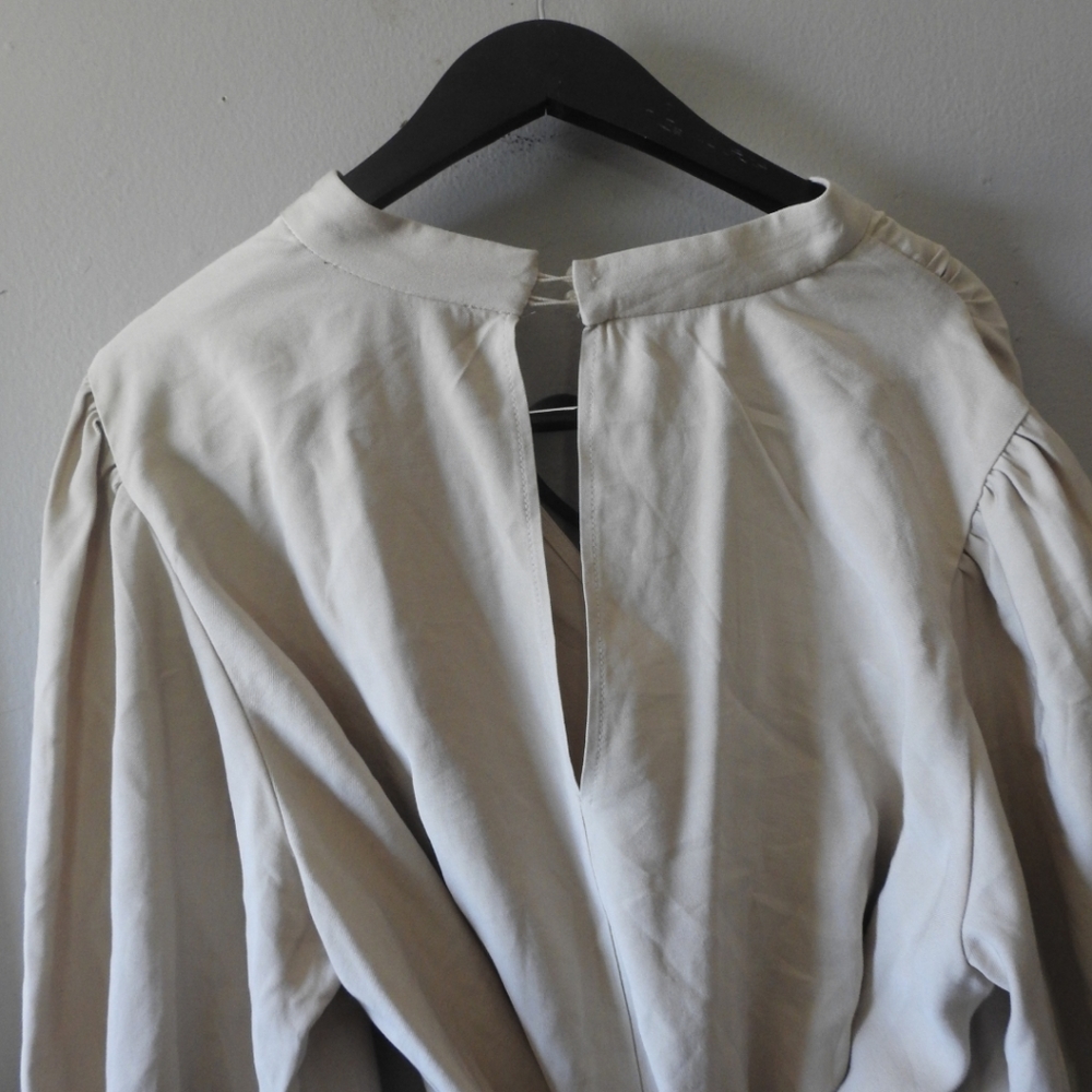 Jumper - Picture 3 of 3
